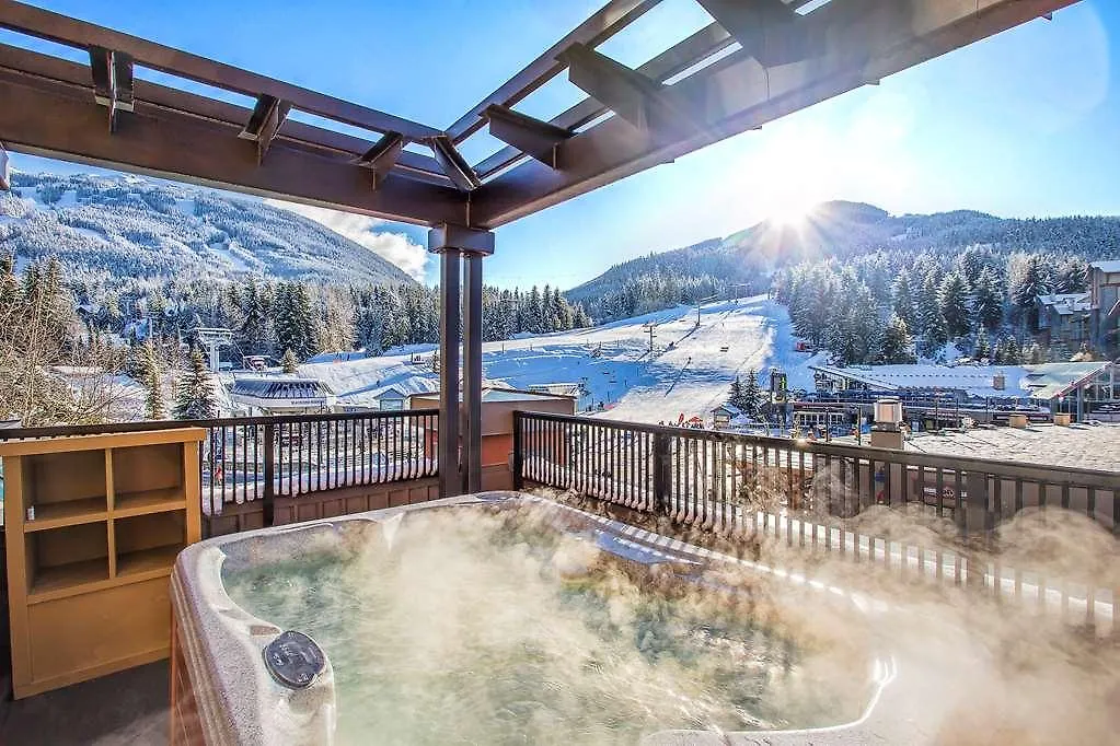 Sundial Hotel Whistler 4*,